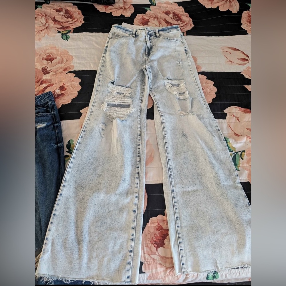 Risen jeans! Size 11/30